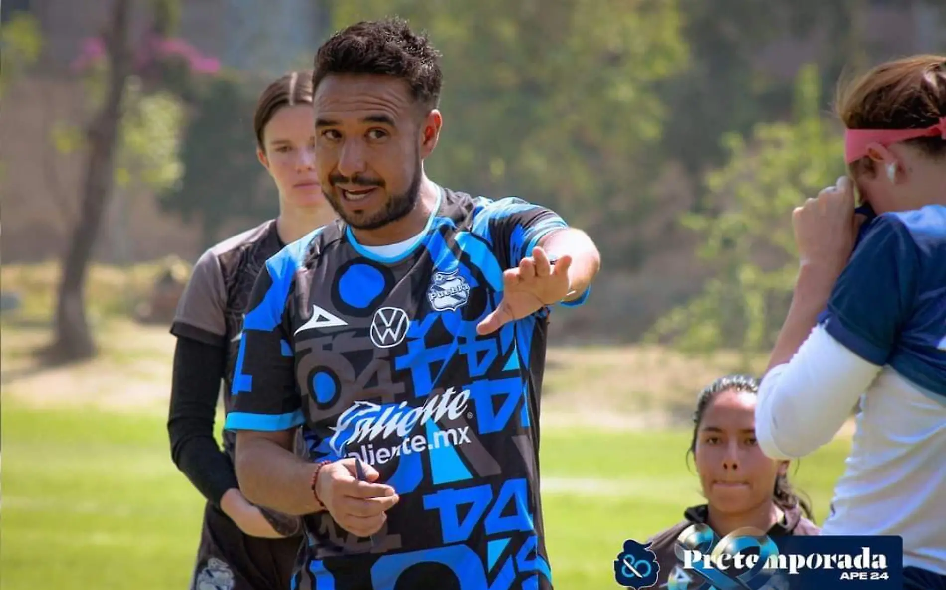 guillermo cosio tecnico club puebla femenil